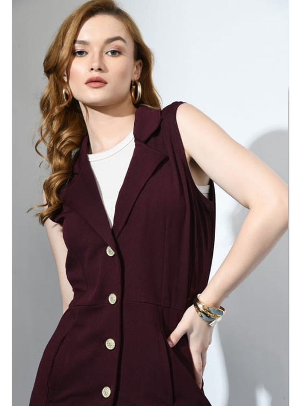 Ladies Maroon Sleeveless Trench coat